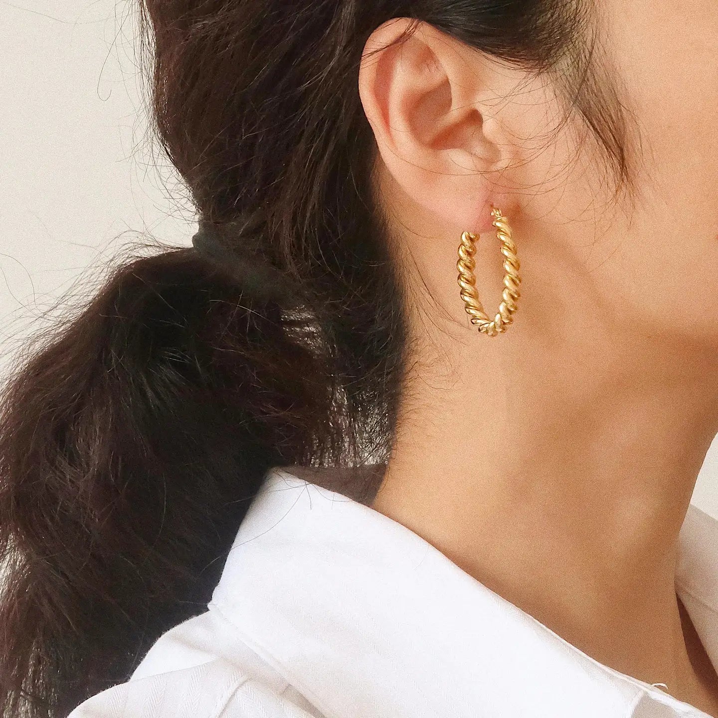 Braided hoop